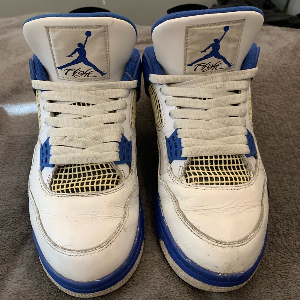 Jordan 4s Motorsports